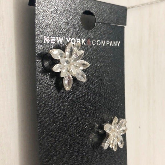 New York & Company Rhinestone Flower Earrings NOC - Picture 3 of 6